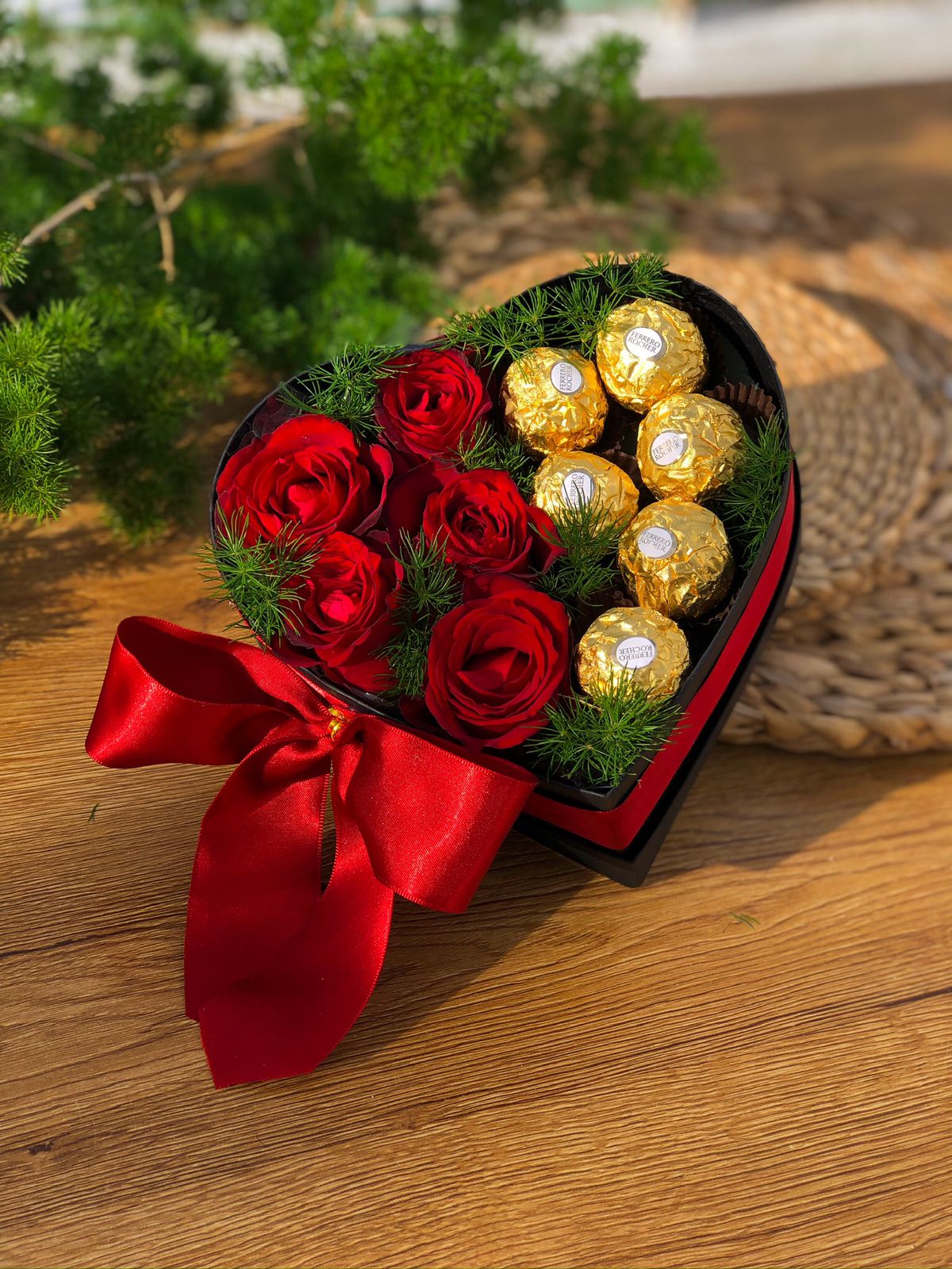 Box Corao - Rosas e Ferrero Rocher